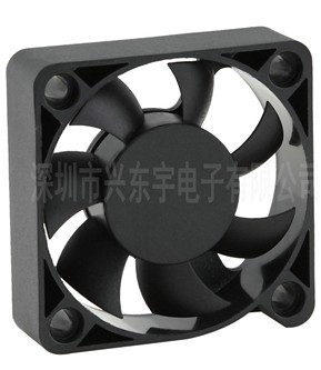 影響“舞台燈光散熱風扇”噪音的因素有哪些（xiē）？